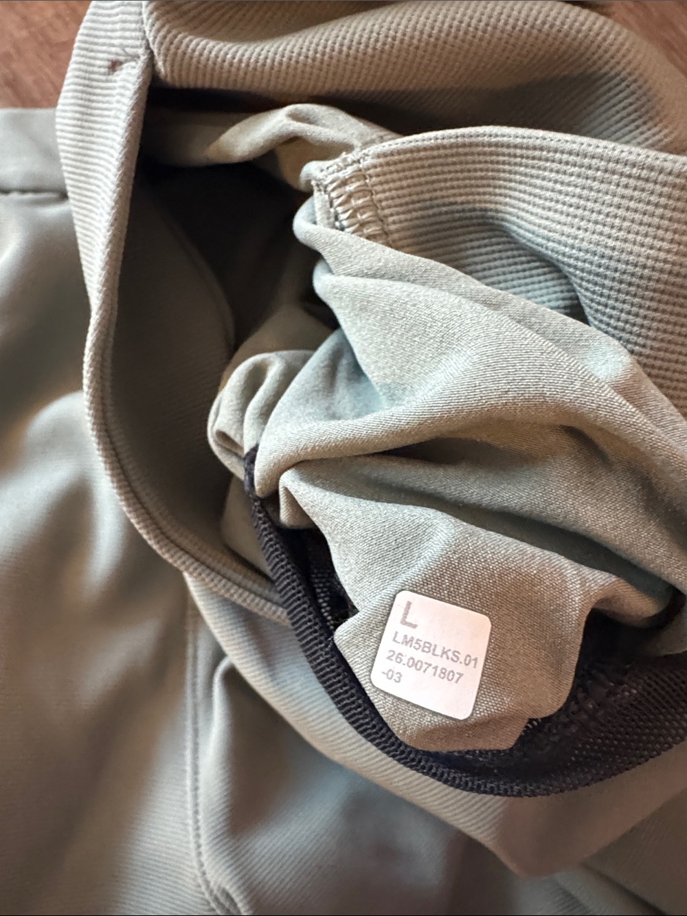 Lululemon Sojourn Jogger Regular Warpstreme Willow Leaf green Size Large NWT - Picture 7 of 9